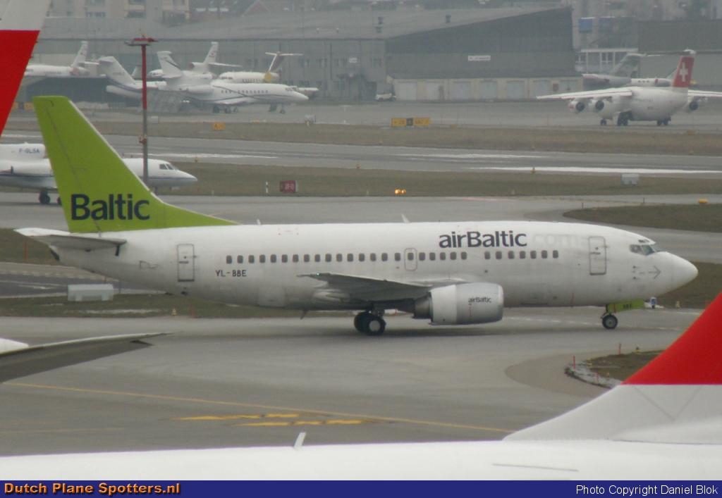 YL-BBE Boeing 737-500 Air Baltic by Daniel Blok