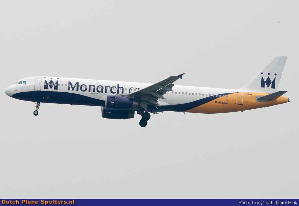 G-OZBM Airbus A321 Monarch Airlines by Daniel Blok