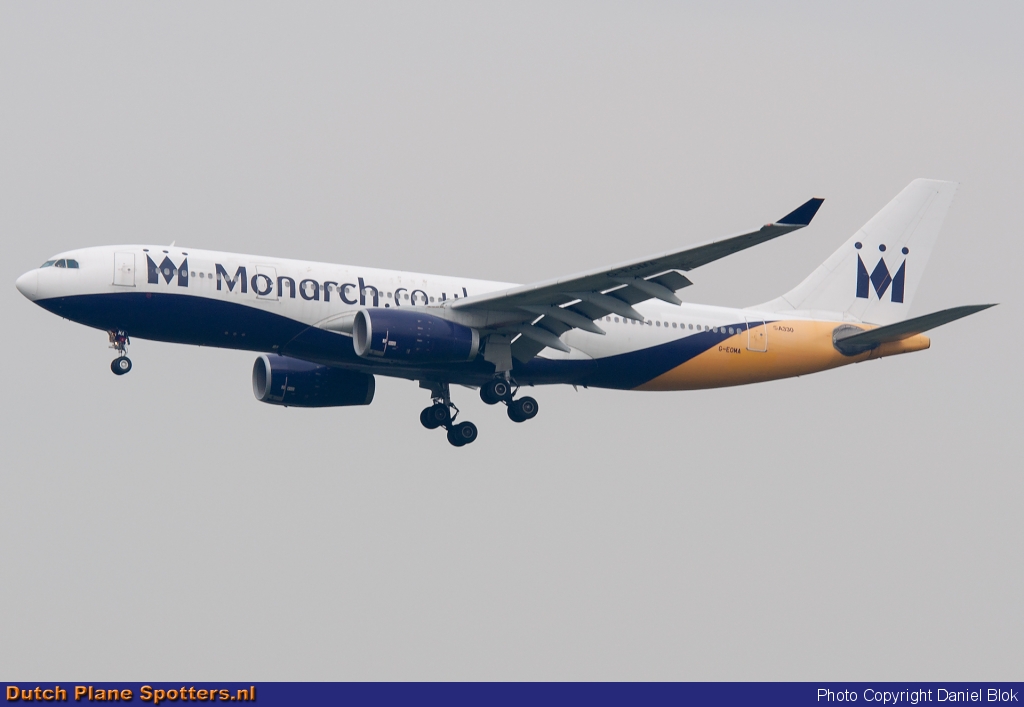 G-EOMA Airbus A330-200 Monarch Airlines by Daniel Blok