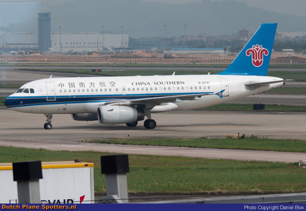 B-6241 Airbus A319 China Southern by Daniel Blok