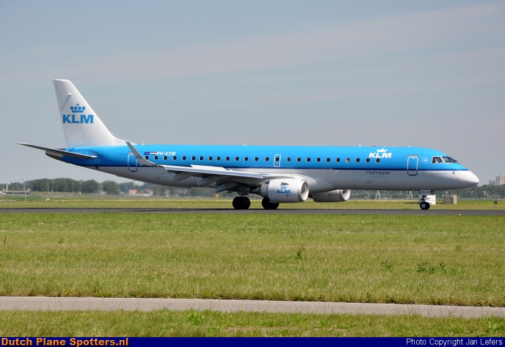 PH-EZW Embraer 190 KLM Cityhopper by Jan Lefers