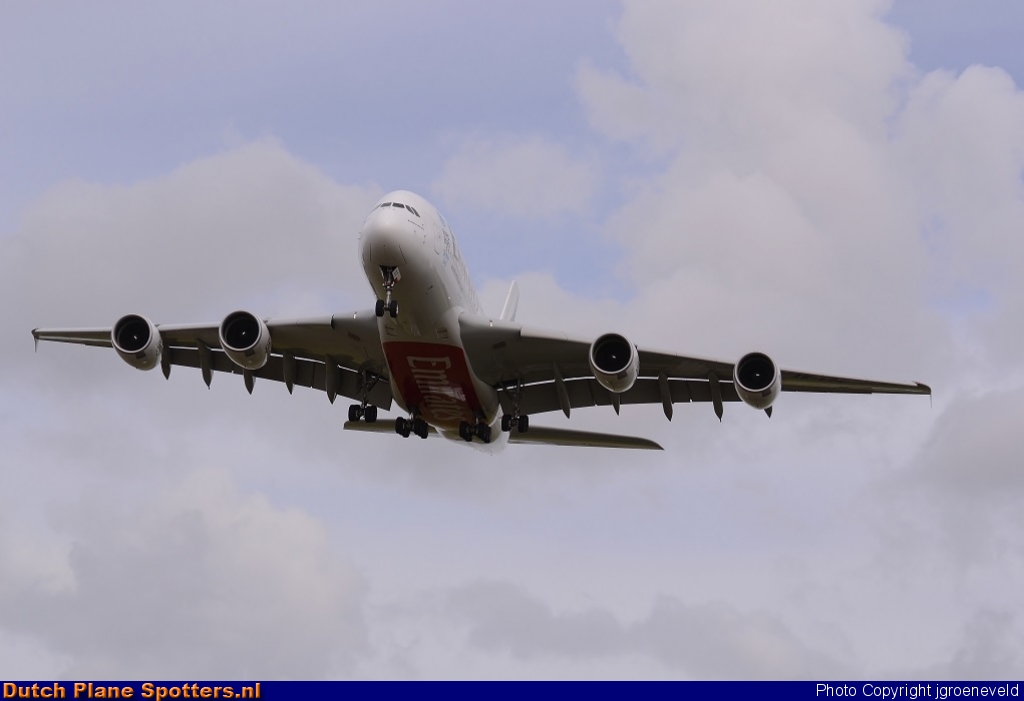 A6-EDZ Airbus A380-800 Emirates by jgroeneveld