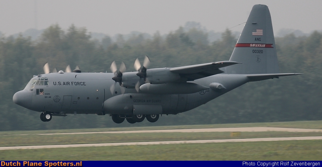 80-0320 Lockheed C-130 Hercules MIL - US Air Force by Rolf Zevenbergen