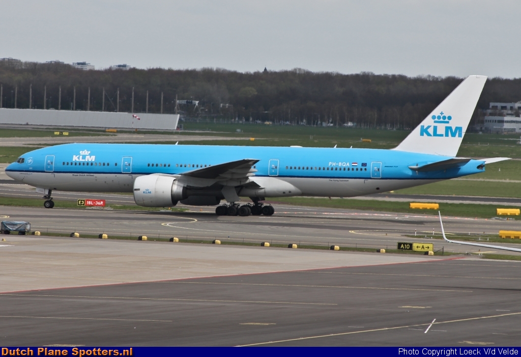 PH-BQA Boeing 777-200 KLM Royal Dutch Airlines by Loeck V/d Velde