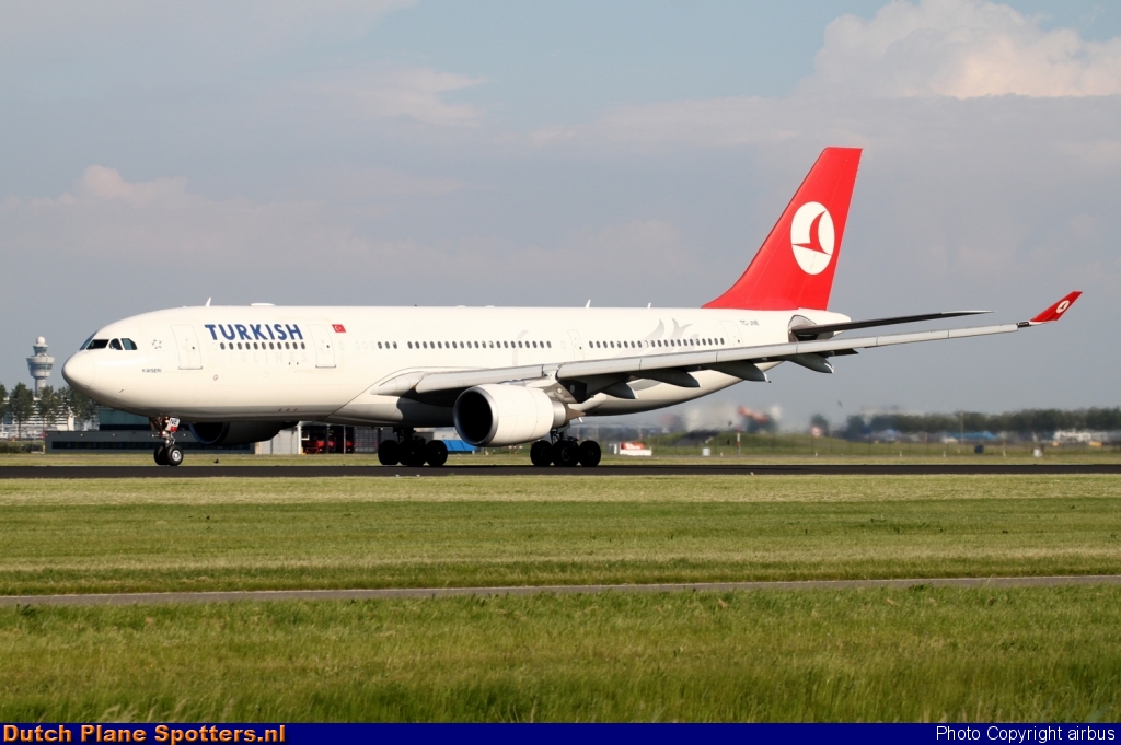 TC-JNE Airbus A330-200 Turkish Airlines by airbus
