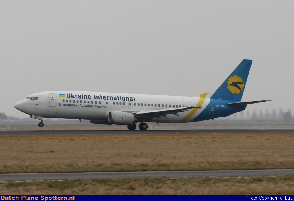 UR-GAP Boeing 737-400 Ukraine International Airlines by airbus