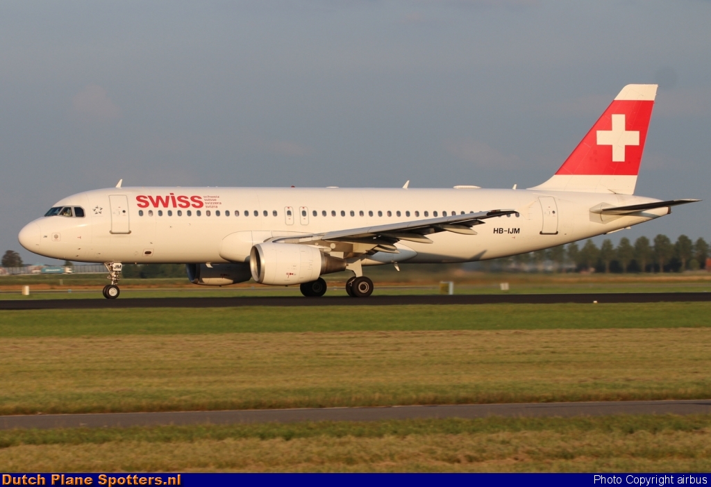 HB-IJM Airbus A320 Swiss International Air Lines by airbus