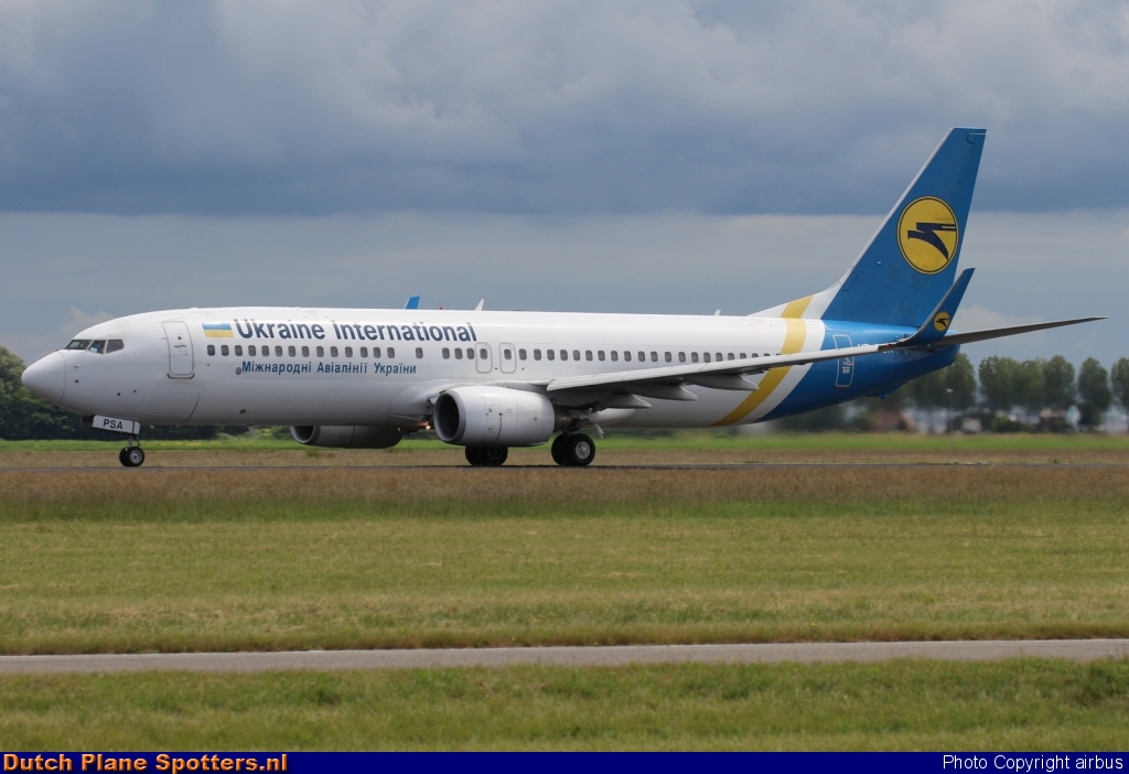UR-PSA Boeing 737-800 Ukraine International Airlines by airbus