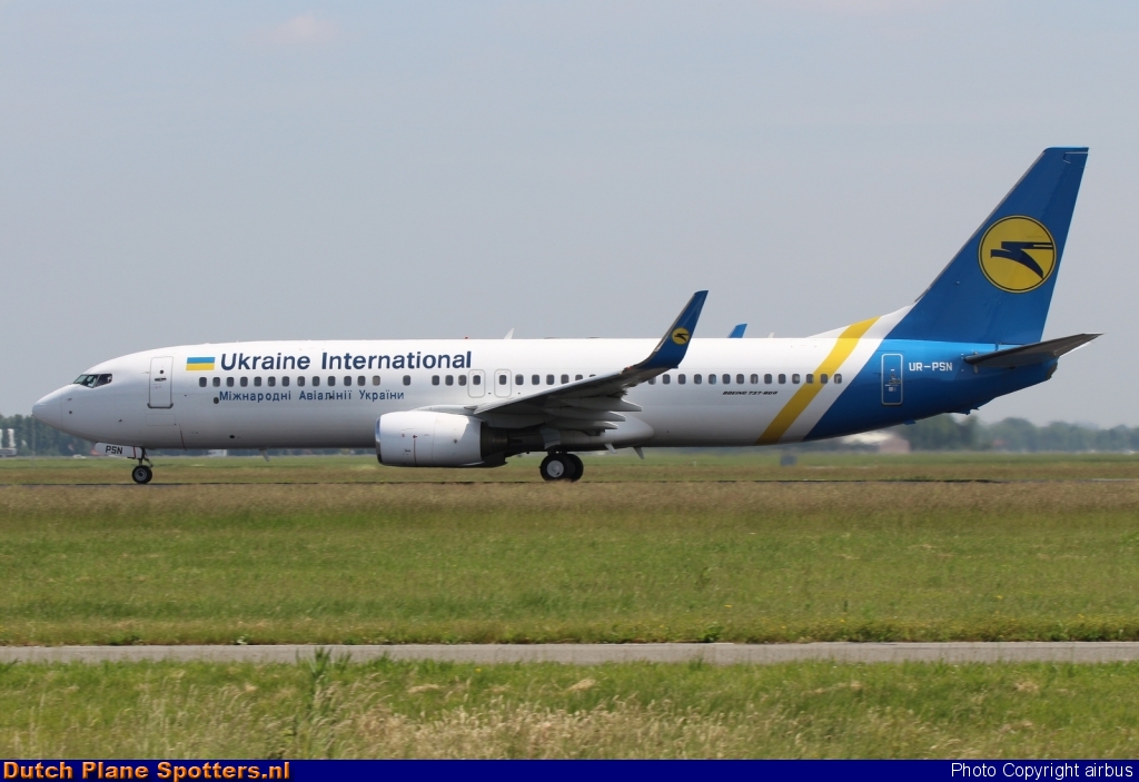UR-PSN Boeing 737-800 Ukraine International Airlines by airbus