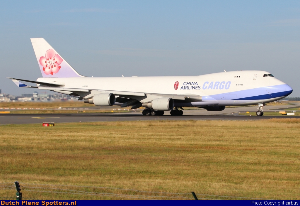 B-18725 Boeing 747-400 China Airlines Cargo by airbus