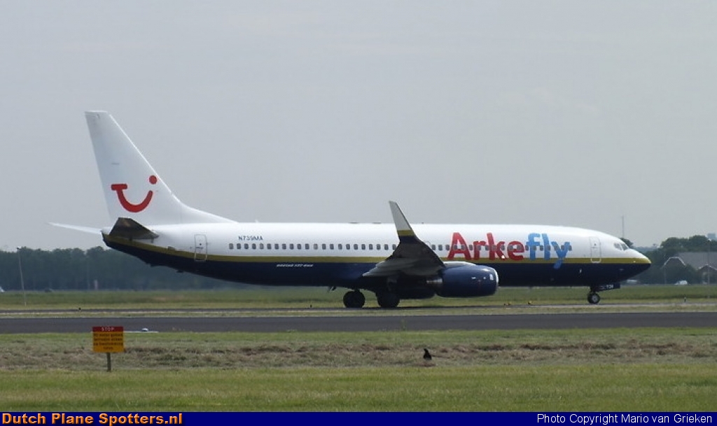 N739MA Boeing 737-800 Miami Air (ArkeFly) by MariovG