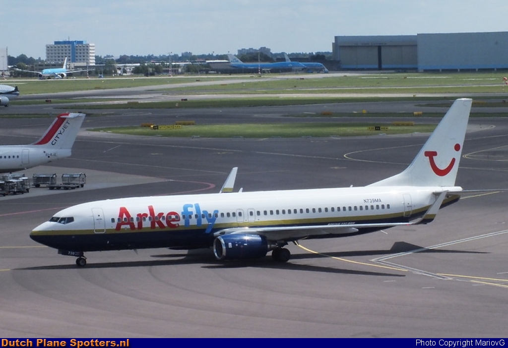 N739MA Boeing 737-800 Miami Air (ArkeFly) by MariovG