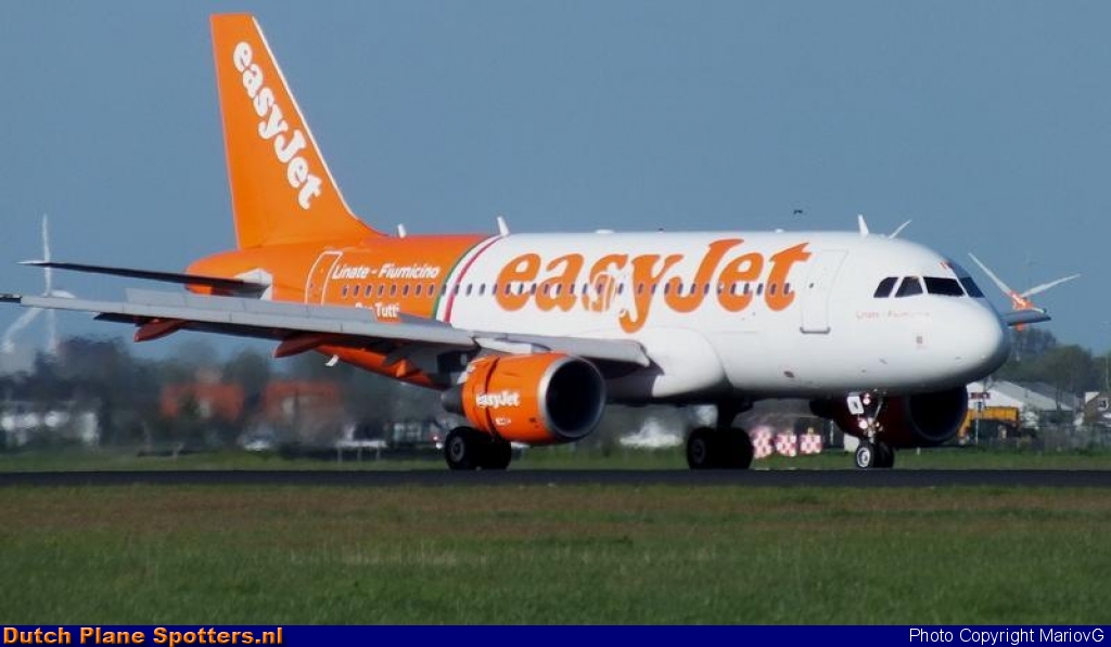 G-EZIW Airbus A319 easyJet by MariovG