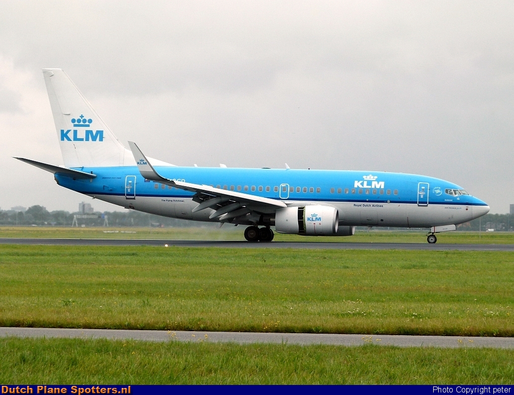 PH-BGD Boeing 737-700 KLM Royal Dutch Airlines by peter