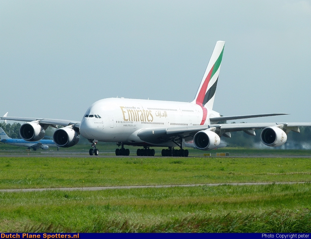 A6-EDU Airbus A380-800 Emirates by peter