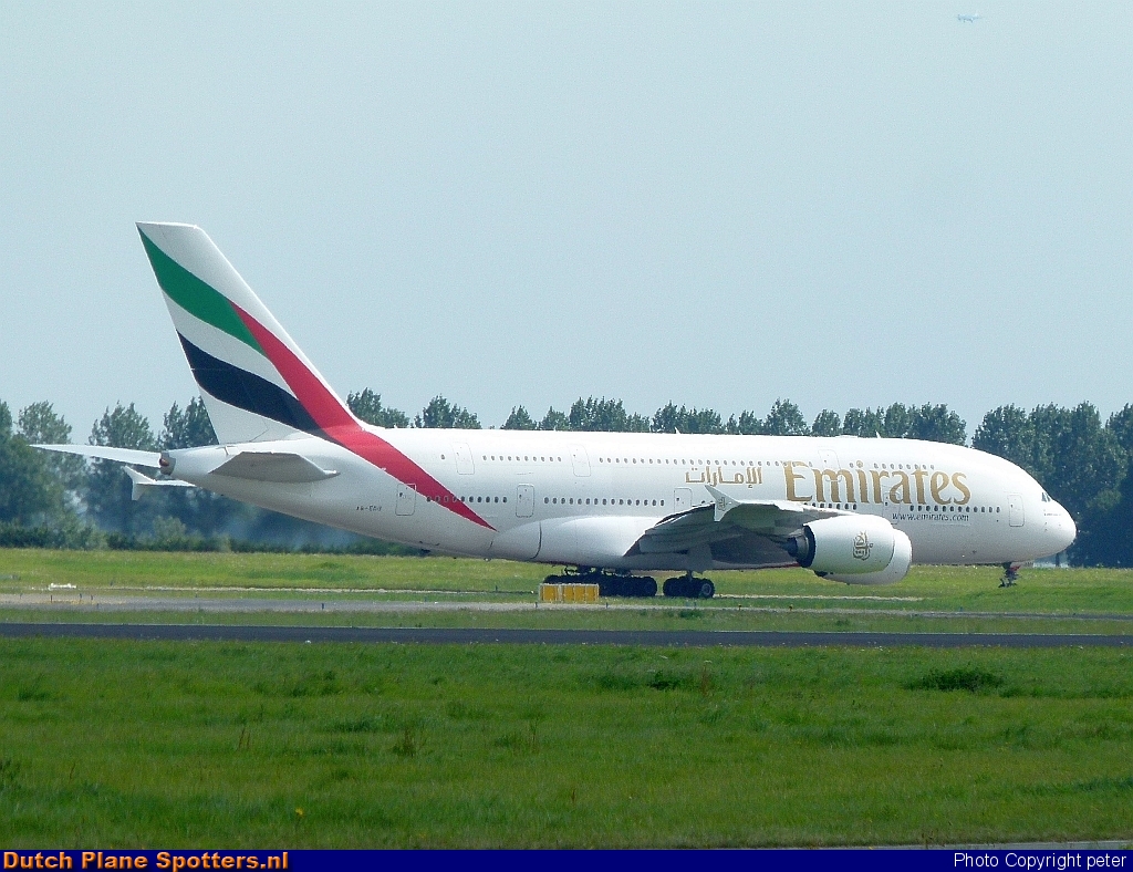 A6-EDU Airbus A380-800 Emirates by peter