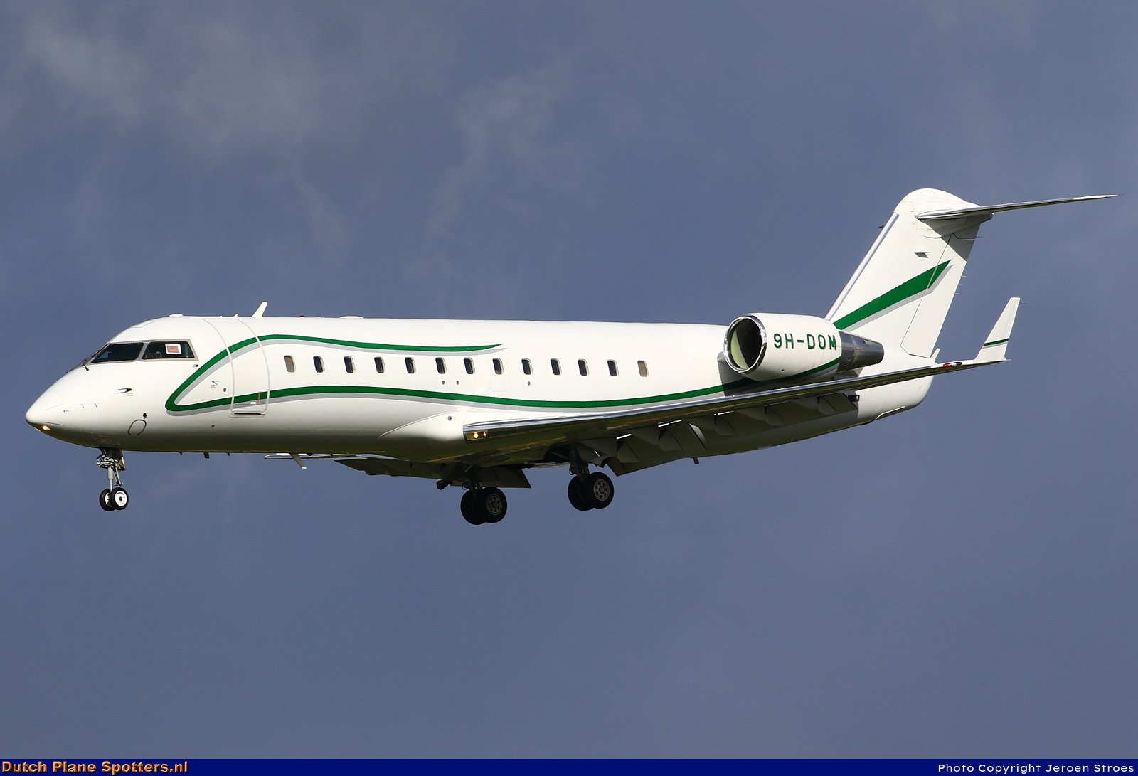 9H-DOM Bombardier Challenger 850 Air X Charter by Jeroen Stroes