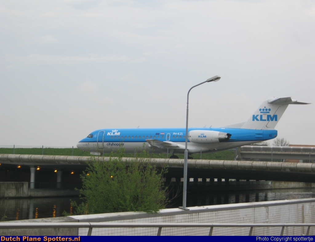 PH-KZL Fokker 70 KLM Cityhopper by spottertje