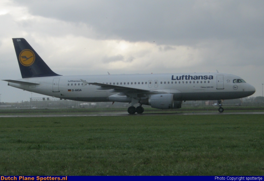 D-AIQA Airbus A320 Lufthansa by spottertje