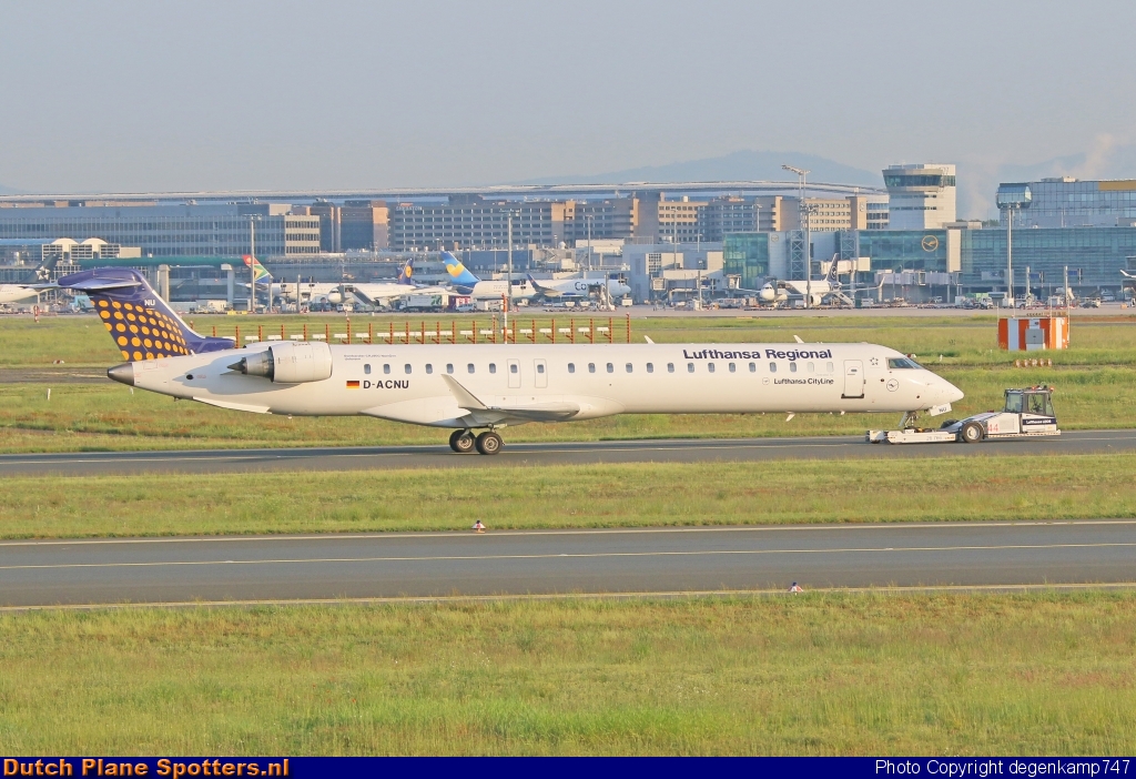 D-ACNU Bombardier Canadair CRJ900 CityLine (Lufthansa Regional) by Herman Degenkamp
