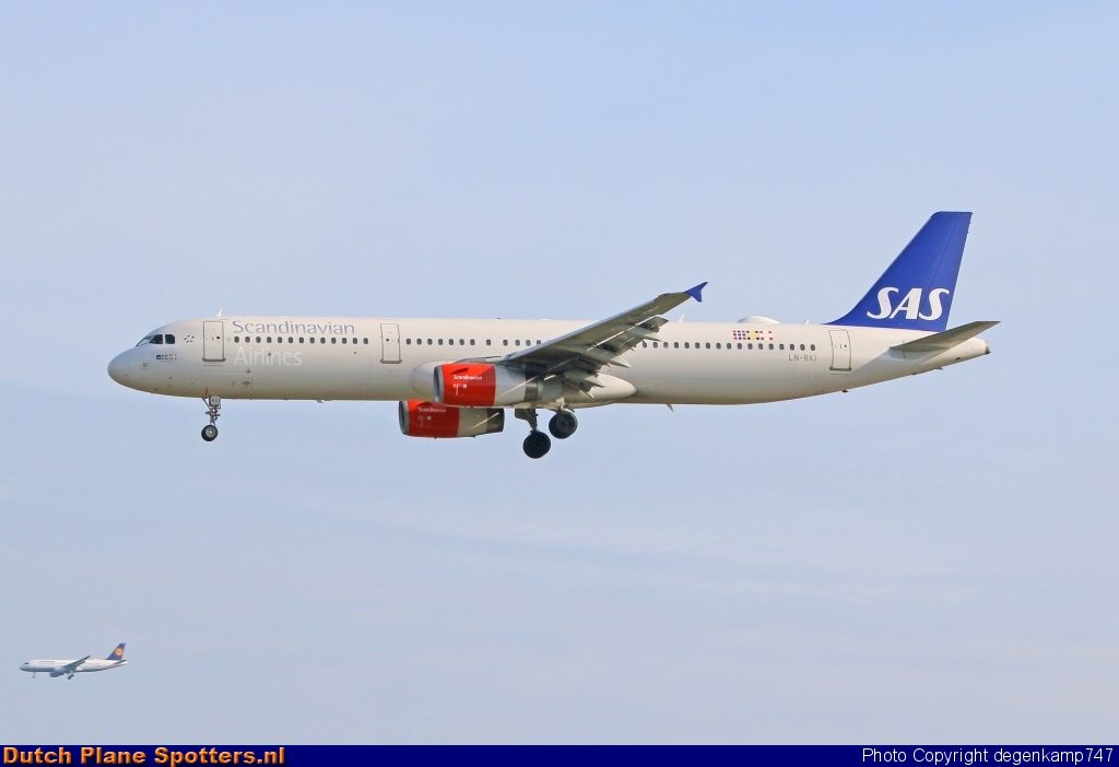 LN-RKI Airbus A321 SAS by Herman Degenkamp
