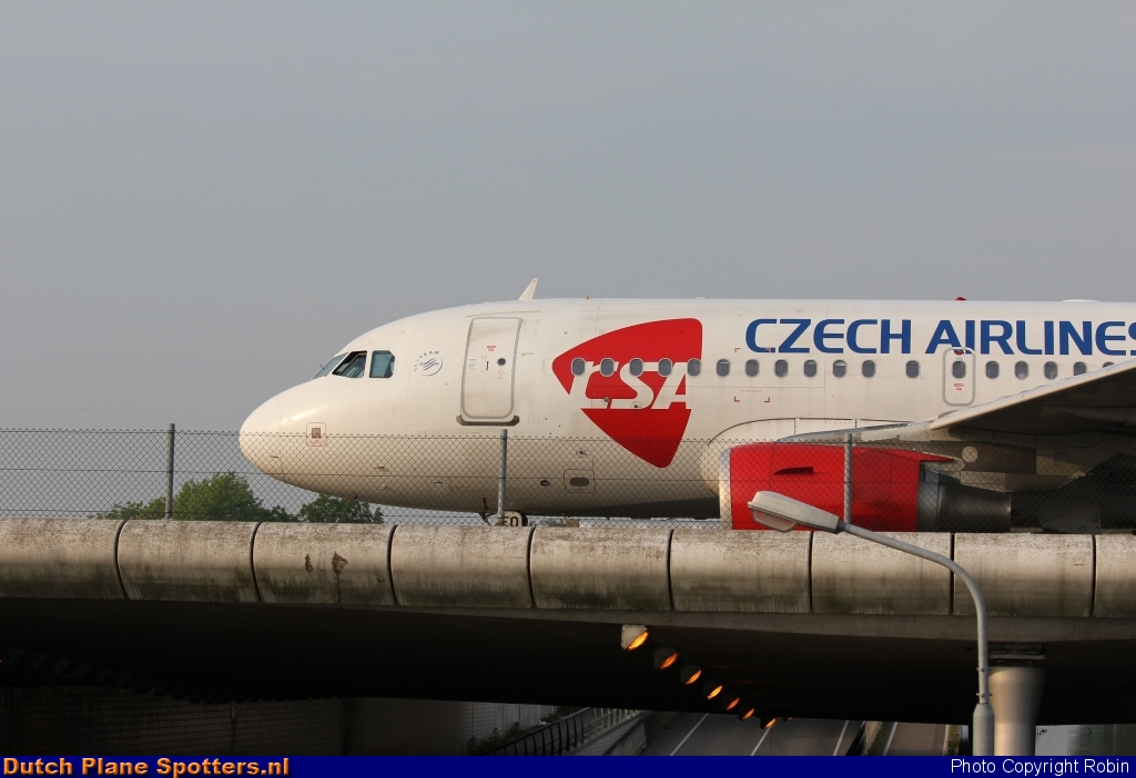 OK-NEO Airbus A319 CSA Czech Airlines by Robin