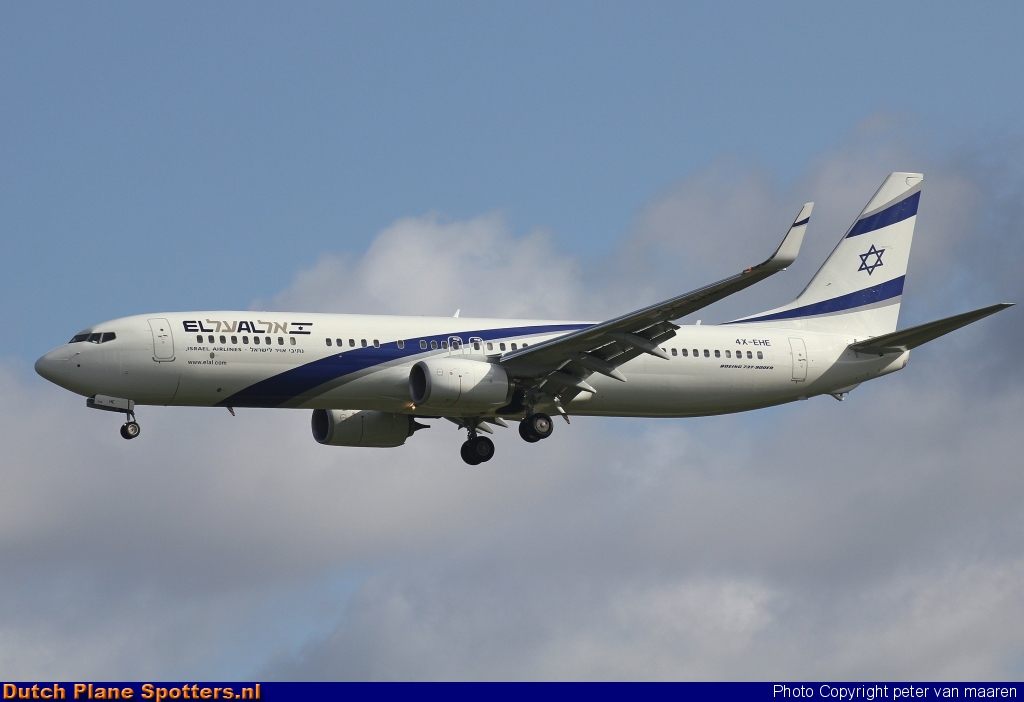 4X-EHE Boeing 737-900 El Al Israel Airlines by peter van maaren