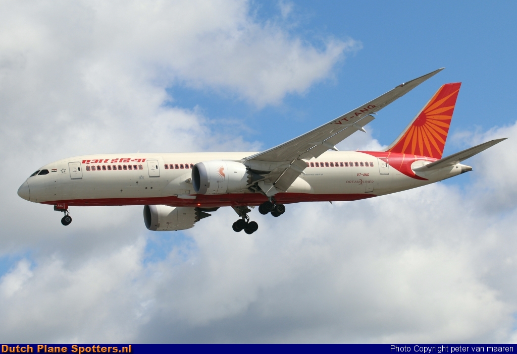 VT-ANG Boeing 787-8 Dreamliner Air India by peter van maaren