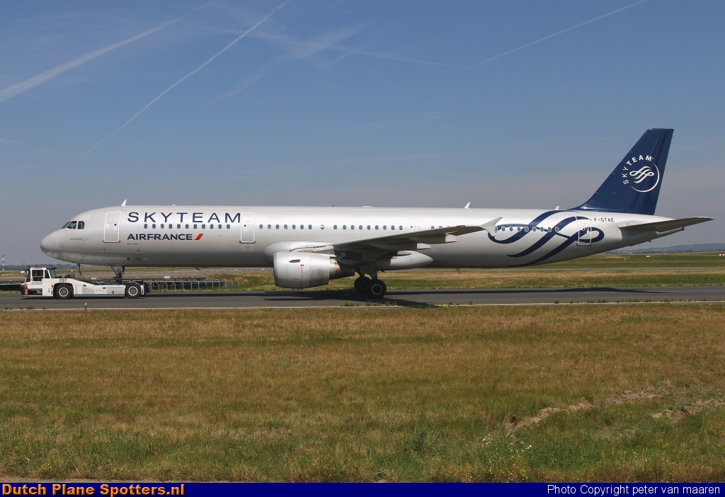 F-GTAE Airbus A321 Air France by peter van maaren