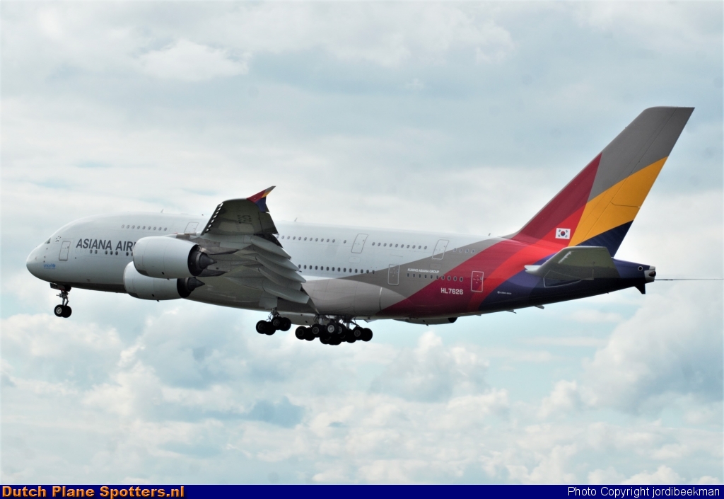 HL7626 Airbus A380-800 Asiana Airlines by jordibeekman