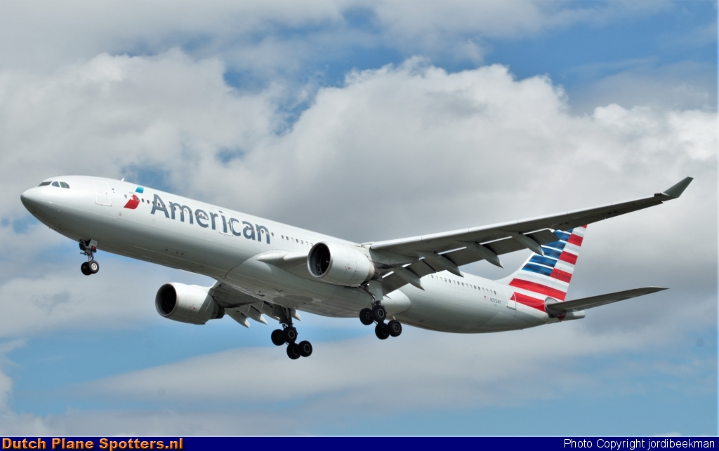 N272AY Airbus A330-300 American Airlines by jordibeekman