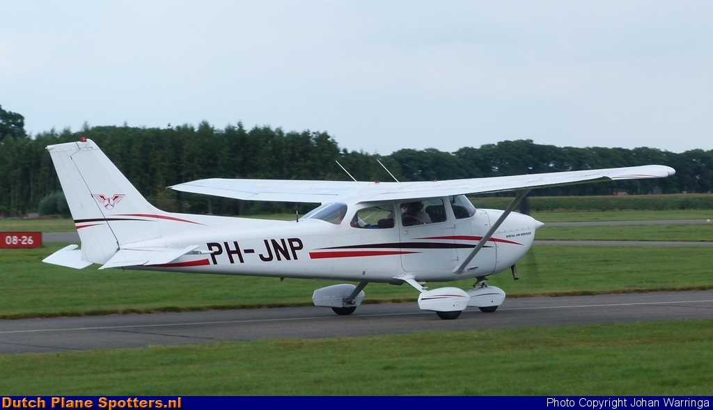 PH-JNP Cessna 172 Skyhawk Private by Johan Warringa