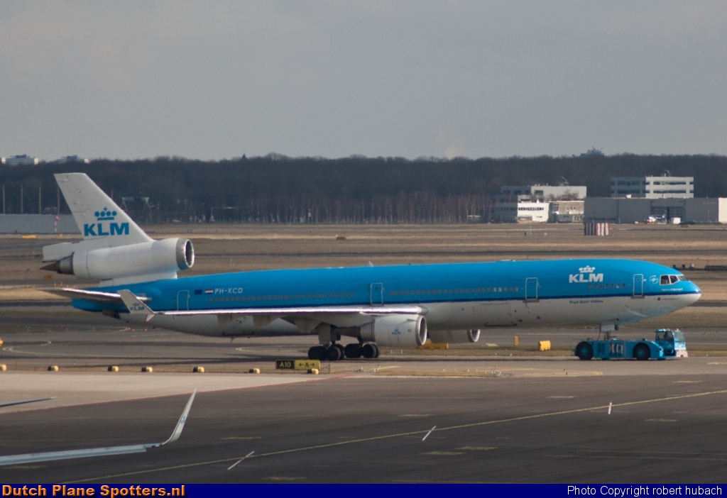 PH-KCD McDonnell Douglas MD-11 KLM Royal Dutch Airlines by Robert hubach