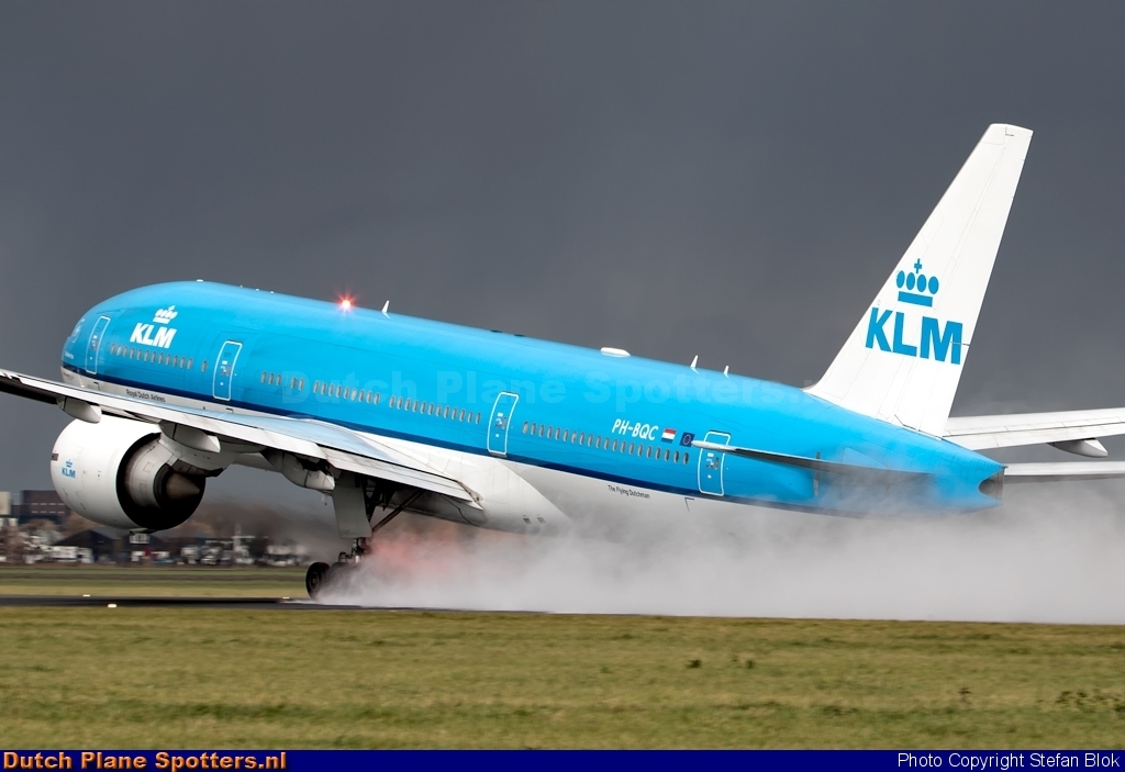 PH-BQC Boeing 777-200 KLM Royal Dutch Airlines by Stefan Blok