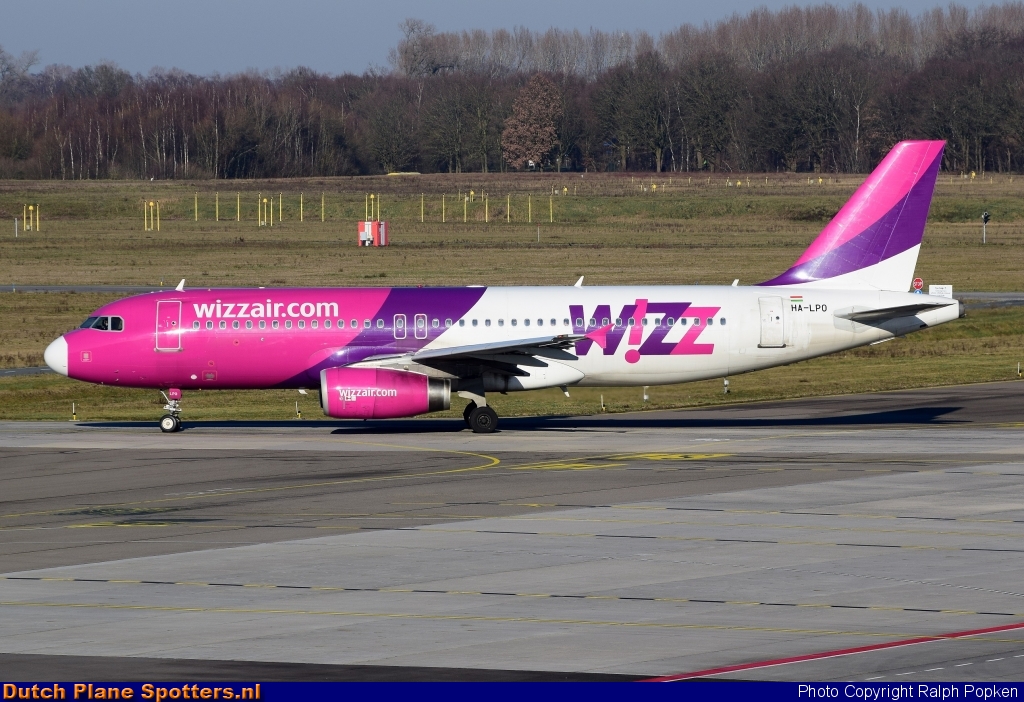 HA-LPO Airbus A320 Wizz Air by Ralph Popken