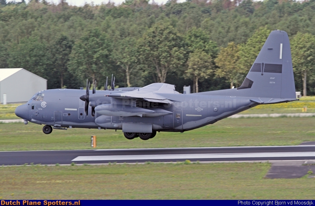 10-5714 Lockheed MC-130 Combat Shadow MIL - US Air Force by Bjorn vd Moosdijk