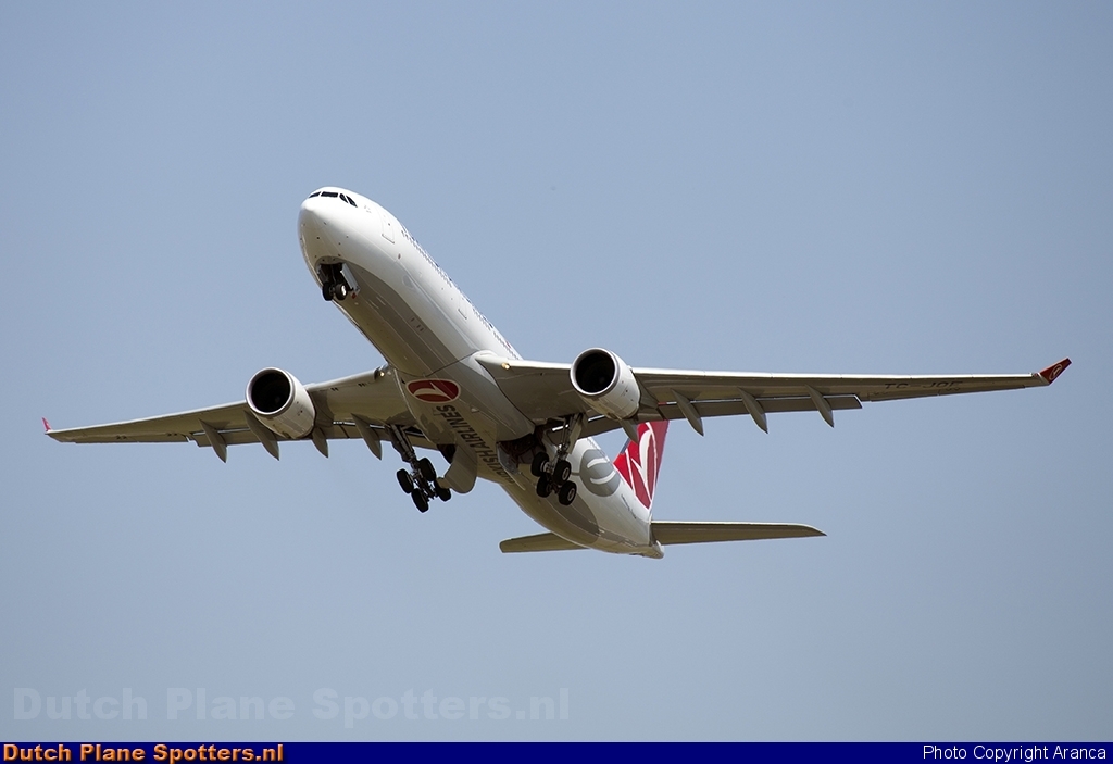 TC-JOF Airbus A330-300 Turkish Airlines by Aranca