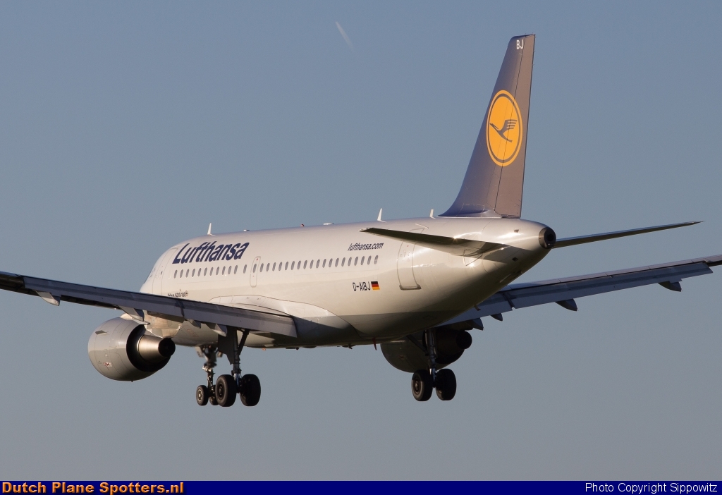 D-AIBJ Airbus A319 Lufthansa by Sippowitz