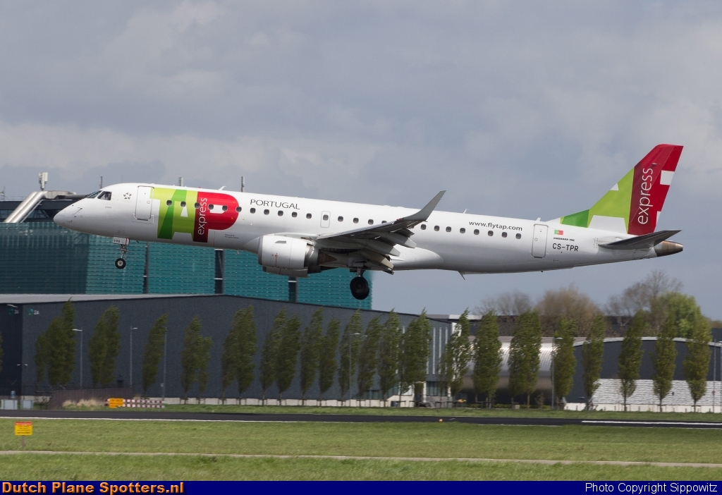 CS-TPR Embraer 190 PGA Portugalia Airlines (TAP Express) by Sippowitz