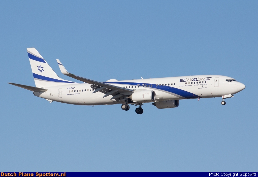 4X-EHI Boeing 737-900 El Al Israel Airlines by Sippowitz
