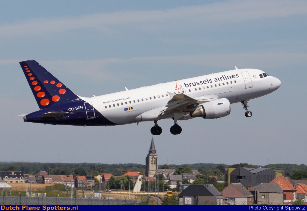 OO-SSN Airbus A319 Brussels Airlines by Sippowitz