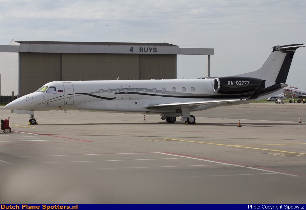 RA-02777 Embraer 135 Legacy 650 Premier Avia by Sippowitz