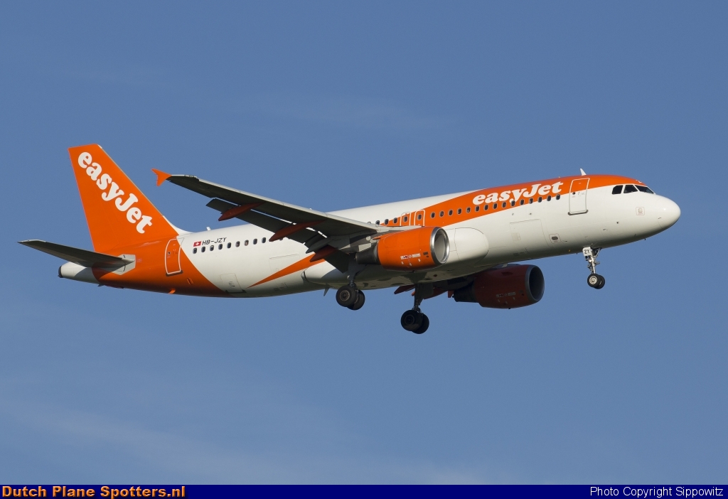HB-JZY Airbus A320 easyJet Switzerland by Sippowitz