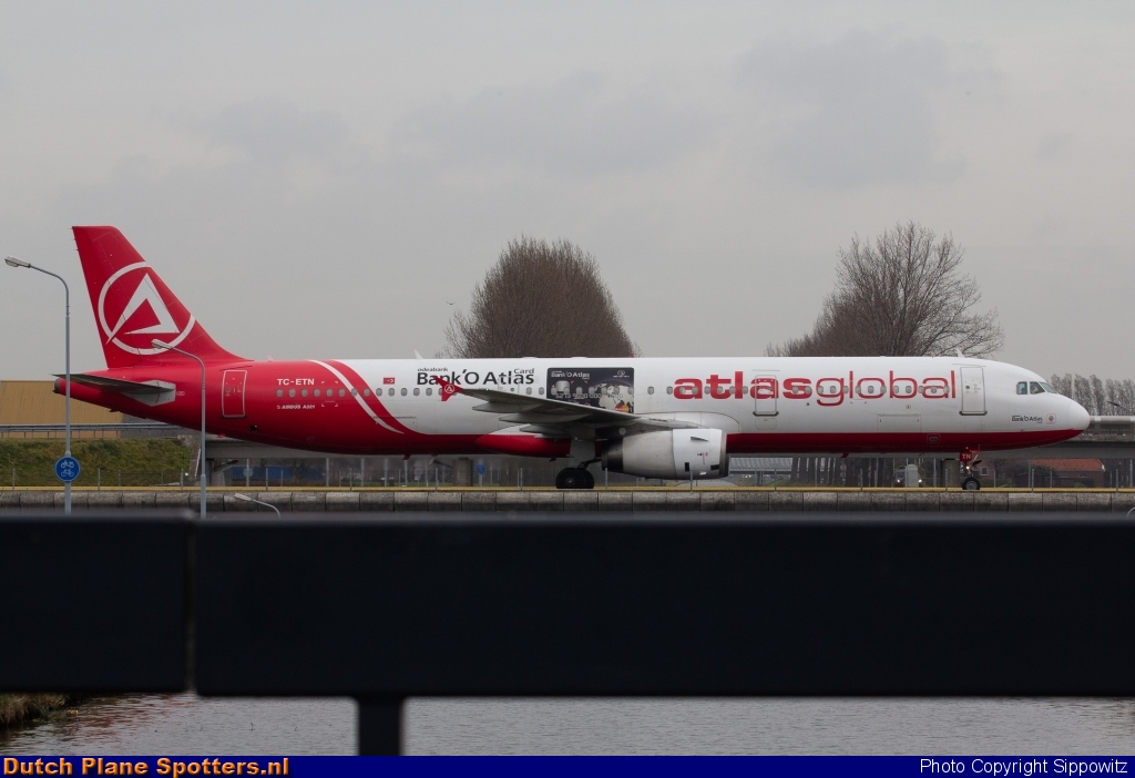 TC-ETN Airbus A321 AtlasGlobal by Sippowitz