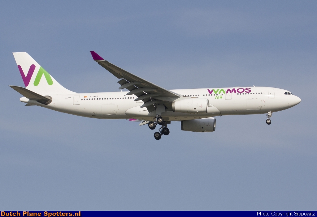 EC-MJS Airbus A330-200 Wamos Air by Sippowitz
