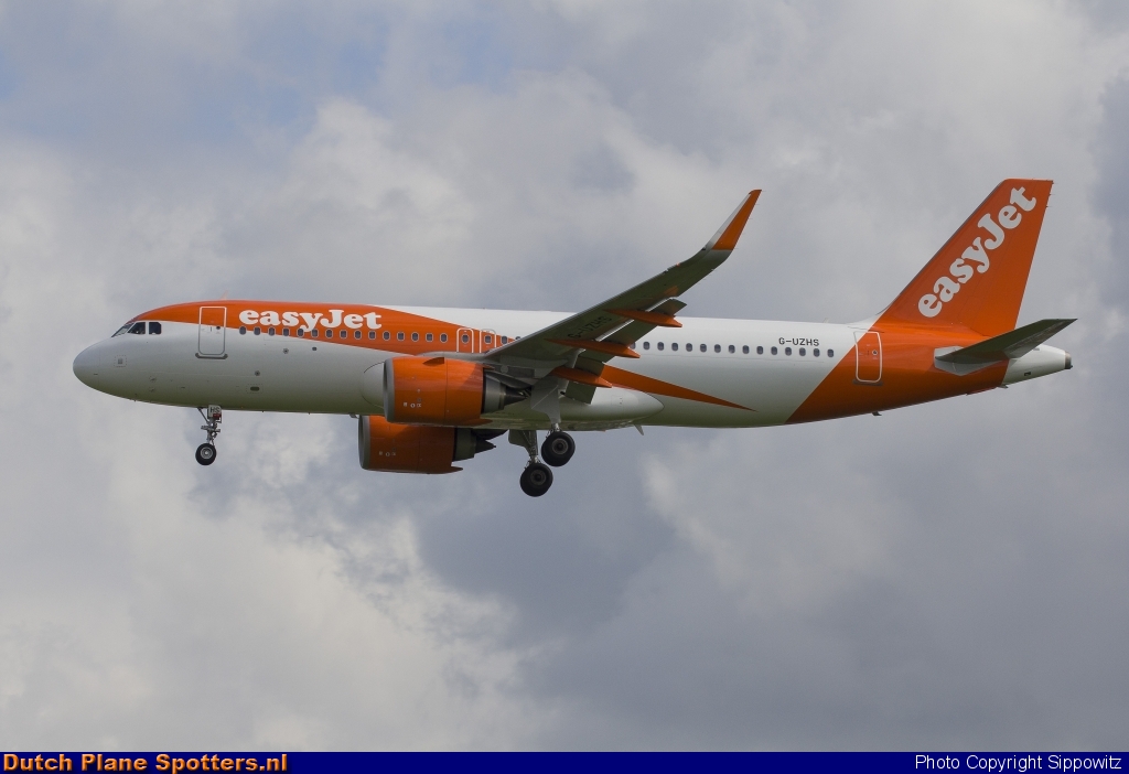 G-UZHS Airbus A320neo easyJet by Sippowitz