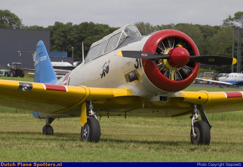 HB-RCN North American T-6G Texan Private by Sippowitz