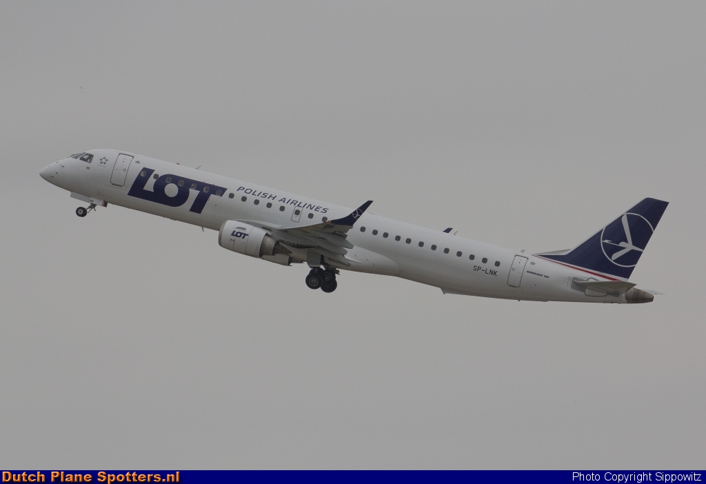 SP-LNK Embraer 195 LOT Polish Airlines by Sippowitz