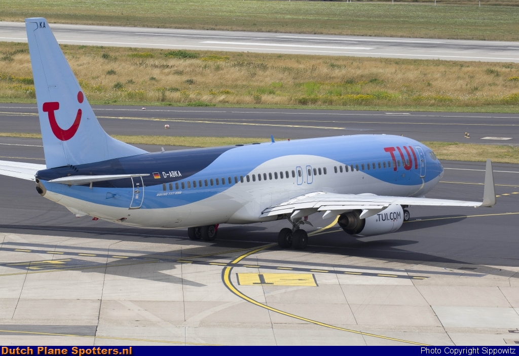 D-ABKA Boeing 737-800 TUIFly by Sippowitz