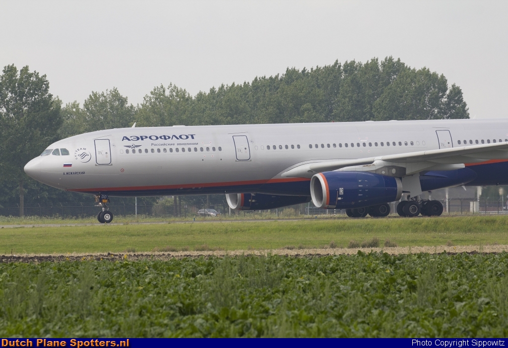 VP-BDD Airbus A330-300 Aeroflot - Russian Airlines by Sippowitz